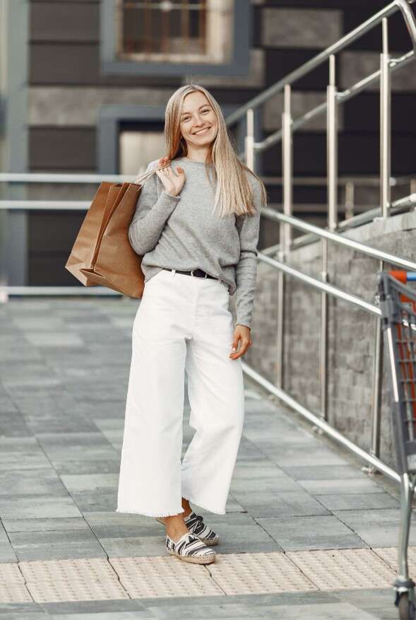 Wide-Leg Trousers with a Fitted Sweater