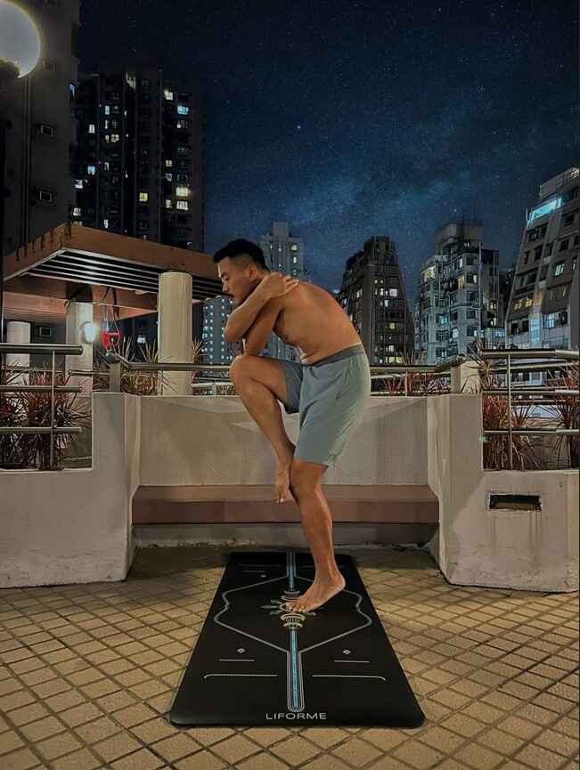 Liforme Yoga Mat – Best for Alignment